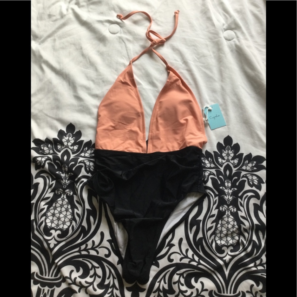NWT Cupshe high leg halter top one piece swimsuit.